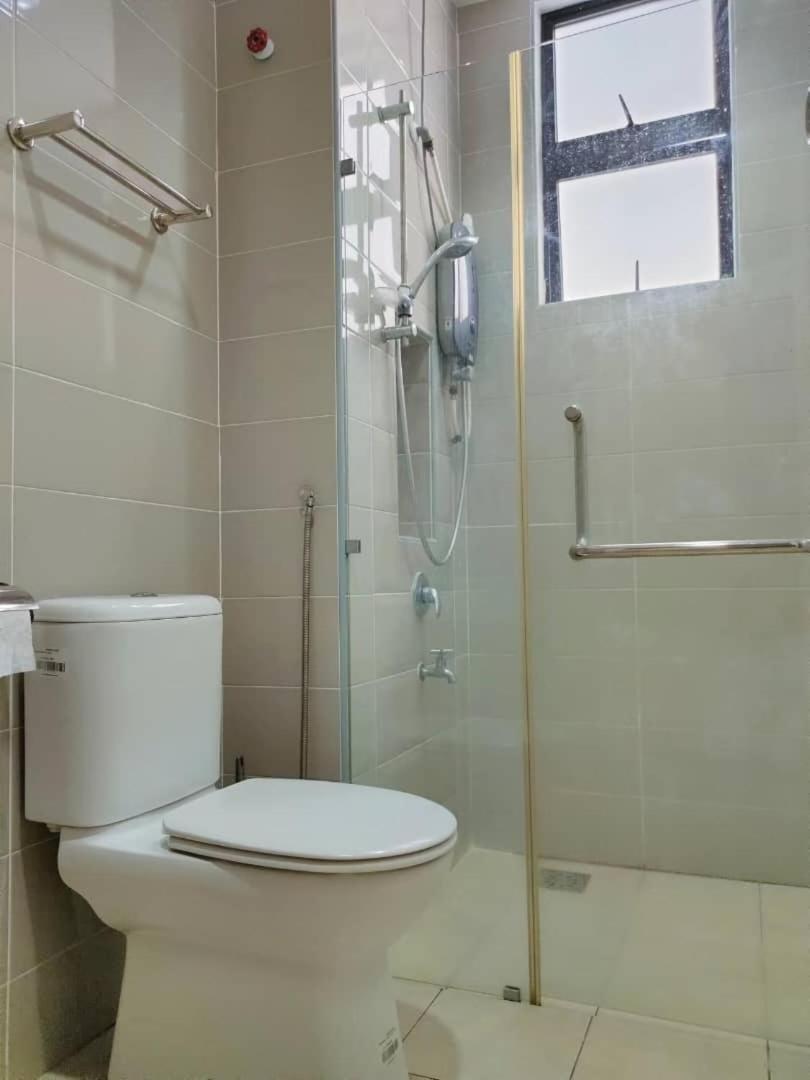 Beside Paradigm Mall Shop & Gathering 4br Johor Bahru